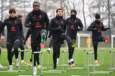 Ac Milan Training 